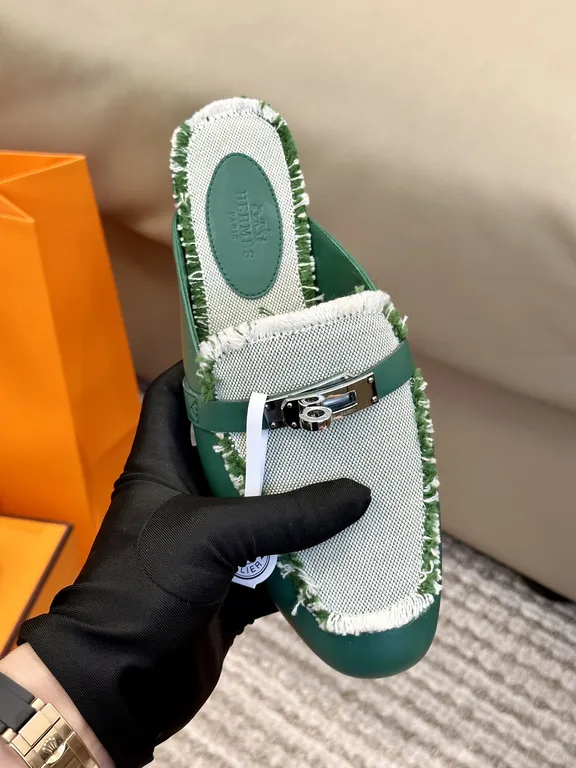 Hermes Shoe 